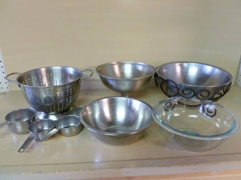 lot 119 image: Kitchen