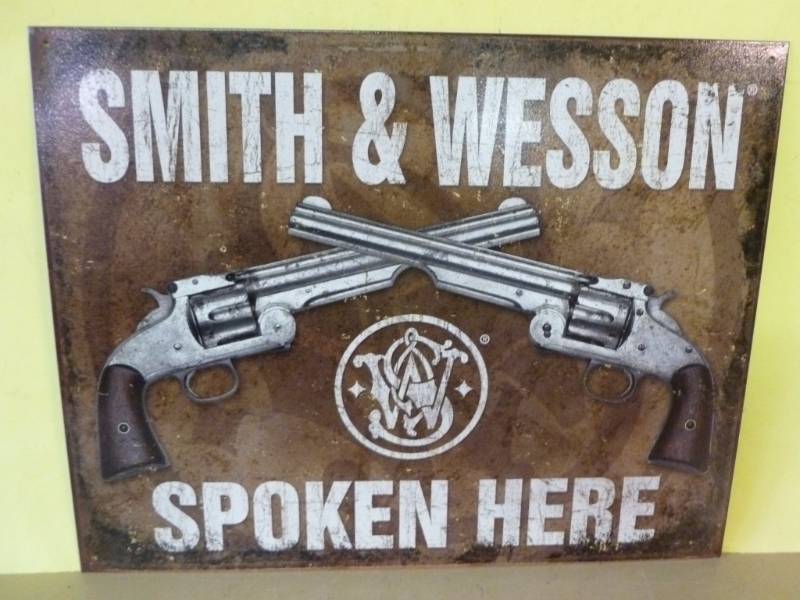 lot 131 image: Sign