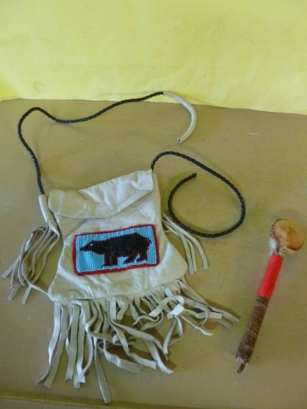 lot 147 image: Native American Themed