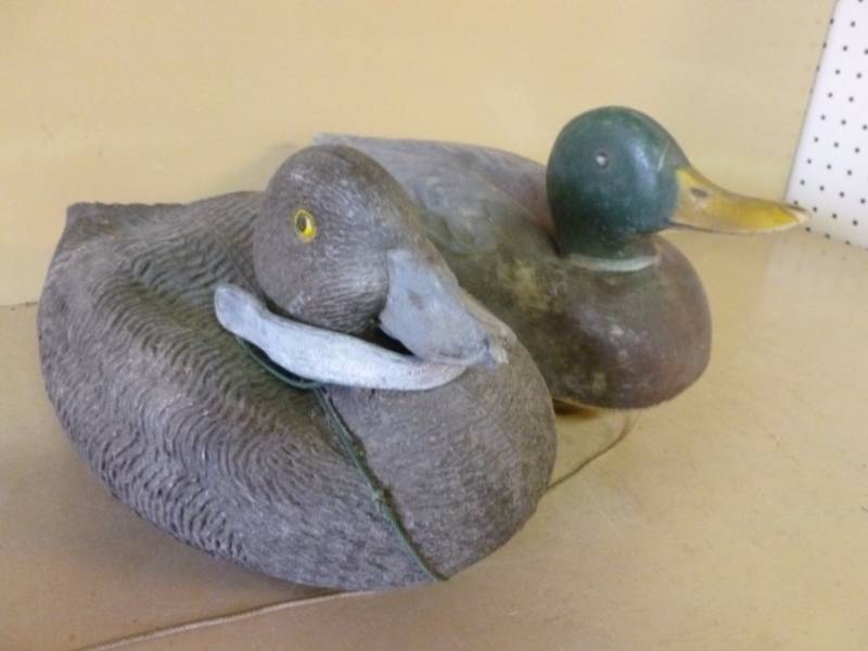 lot 151 image: Vintage Duck Decoys