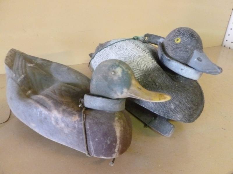lot 201 image: Vintage Duck Decoys