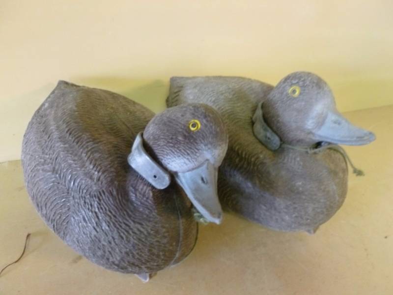 lot 203 image: Vintage Duck Decoys