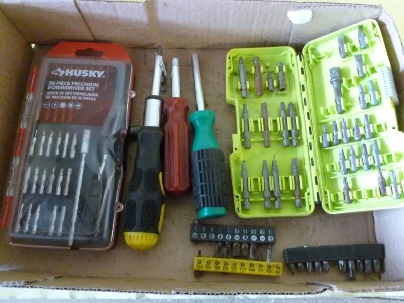 lot 220 image: Tools