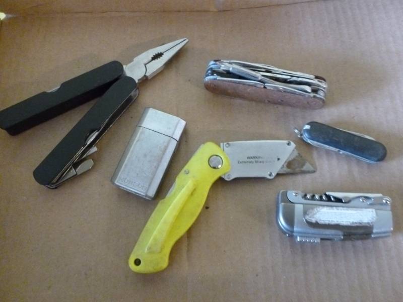 lot 233 image: Multi-Tool