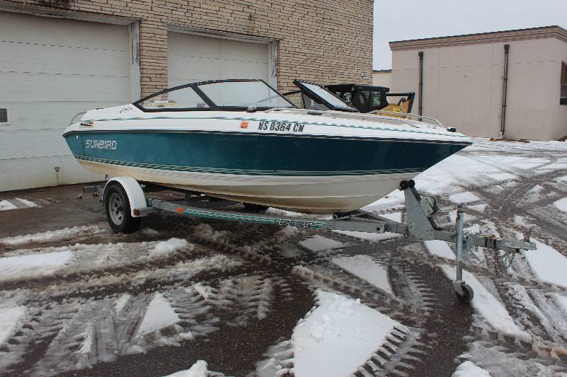 lot 702 image: Sunbird Inboard Boat w Trailer, Spare Props