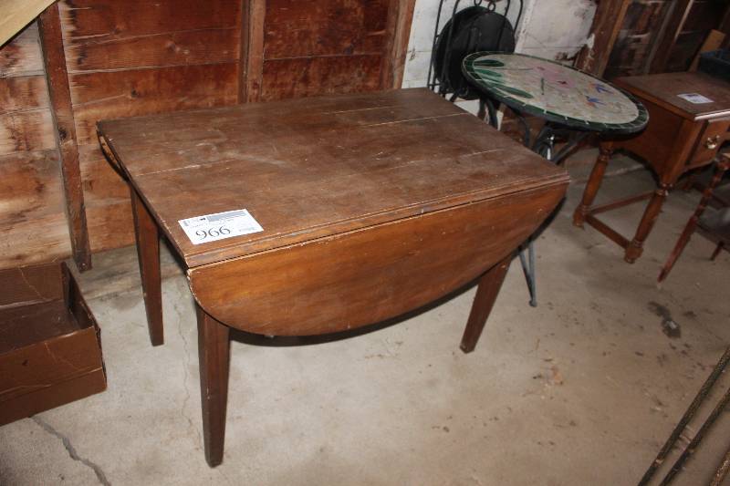 lot 966 image: Wood Folding Sides Table