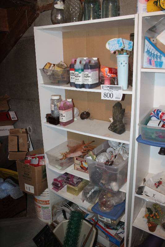 lot 800 image: Shelving Unit w Assorted Items