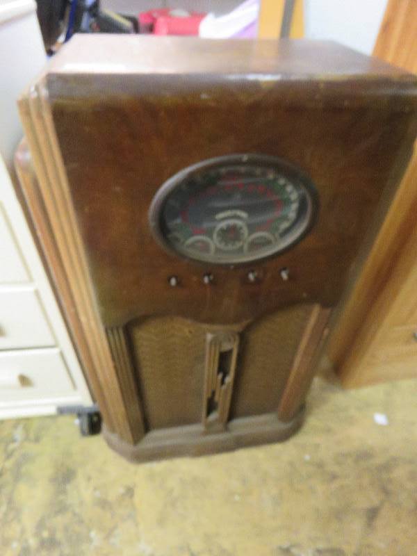 Antique Radio
