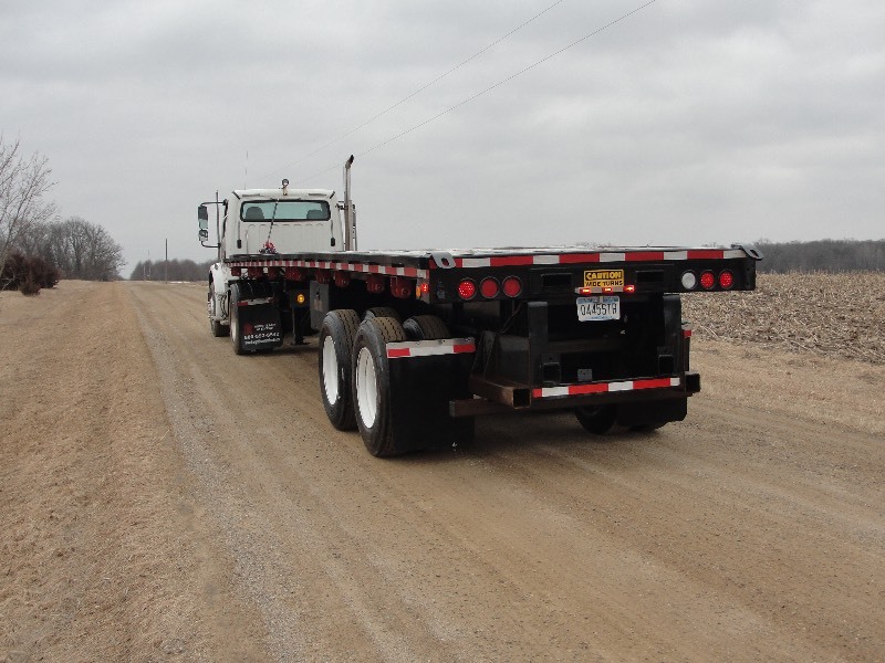 1999 Transcraft  Flatbed Trailer