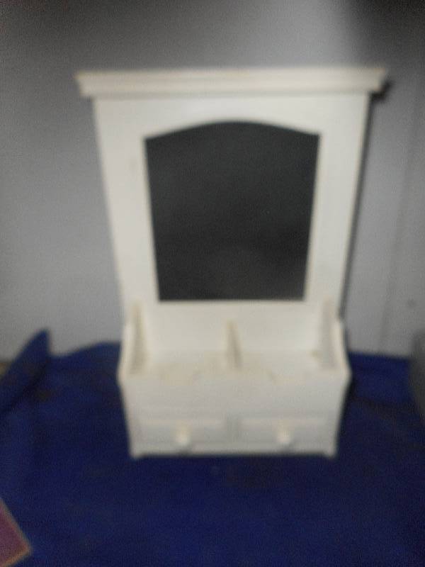 VINTAGE WALL CABNET