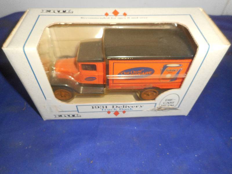 1931 DELIVERY TRUCK COIN BANK
