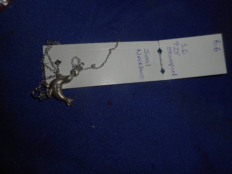 SILVER SEAL NECKLACE