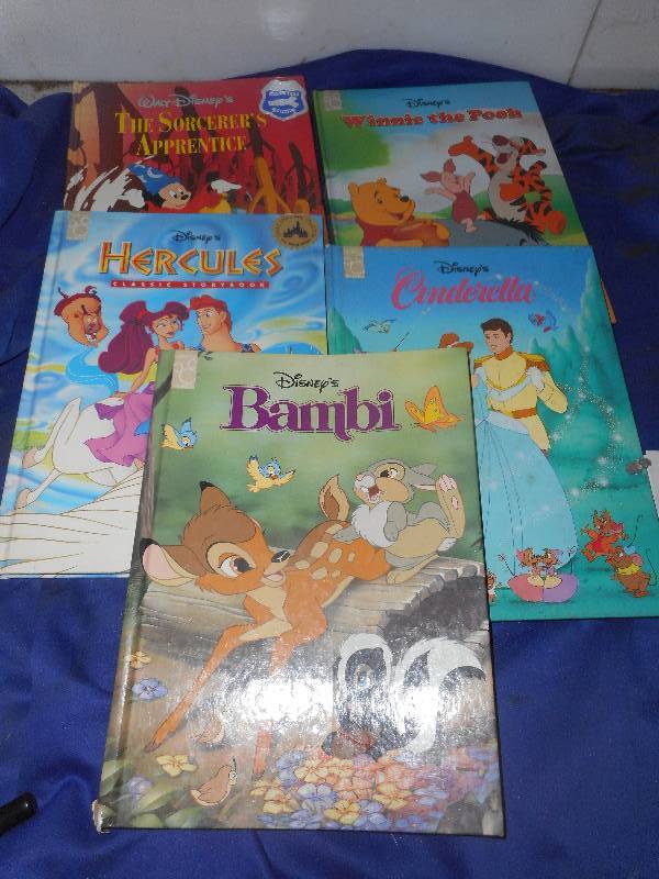 COLLECTIBLE DISNEY BOOKS
