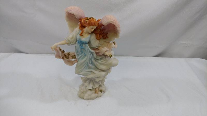 lot 55 image: Seraphin Classics Angel