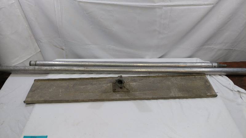 lot 6 image: Concrete Spreader