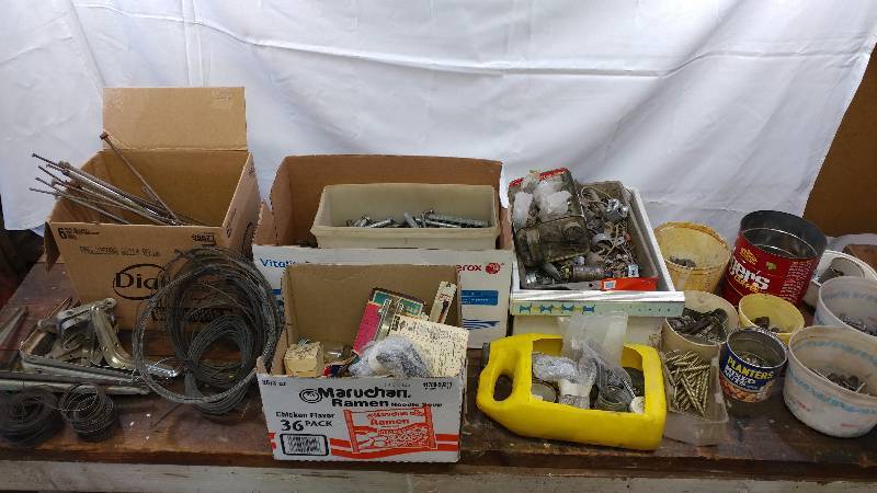 lot 19 image: Misc. Bulk Lot