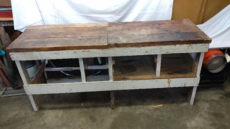 lot 35 image: Workbench