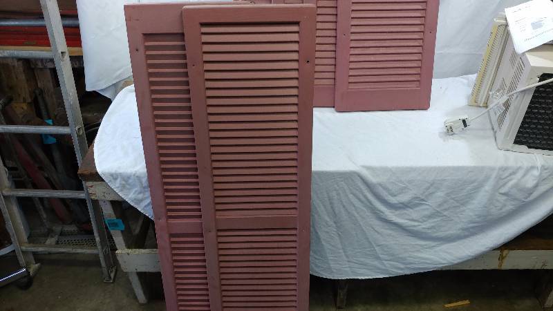 lot 108 image: Shutters