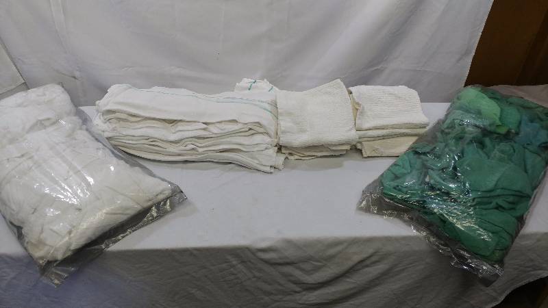 lot 80 image: Shop TowelsRags