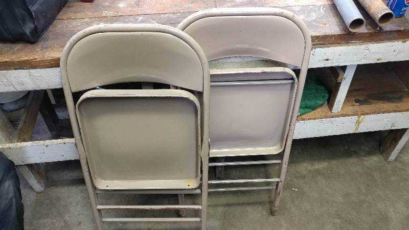 lot 91 image: Pair of Metal Folding Chairs
