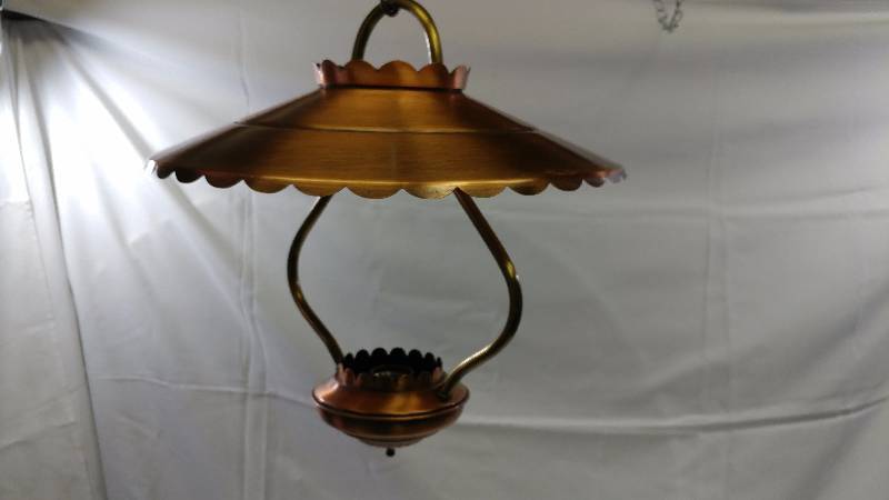lot 95 image: Mid-Century Light