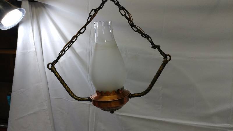lot 97 image: Mid-Century Light