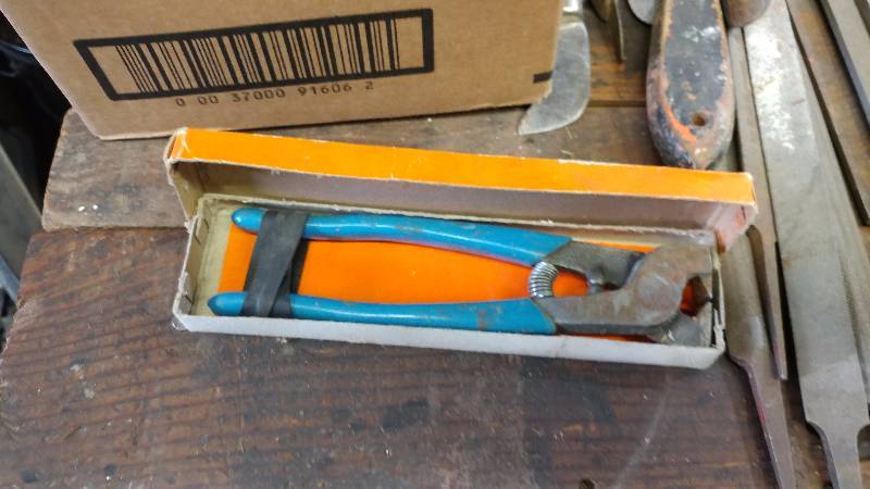 lot 3 image: Misc. Hand Tools and Ect.
