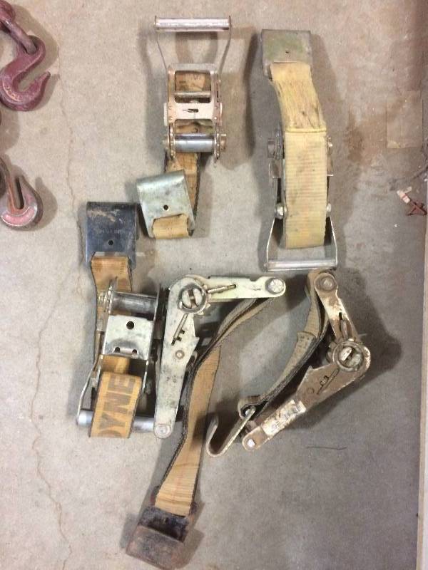 2 Strap Ratchets