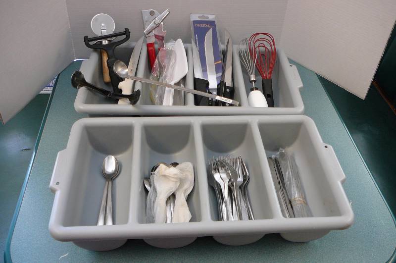 Silverware Tubs Heavy Duty assorted utensils