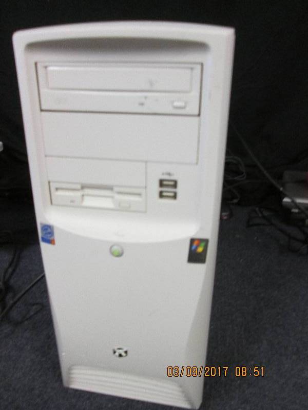 lot 51 image: gateway computer tower boots to win...