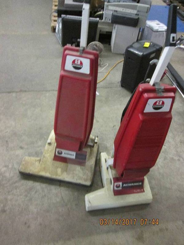 lot 70 image: 2 advanced vacums both power on ...