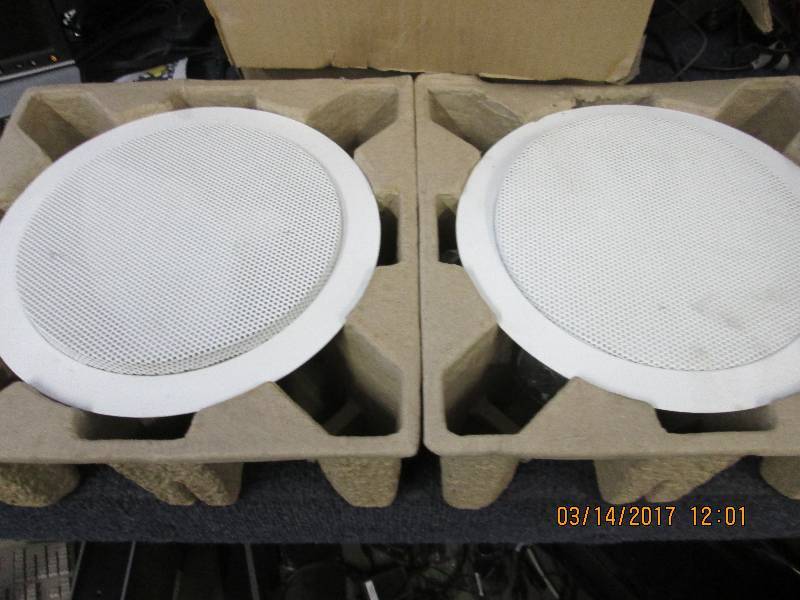 lot 94 image: 2 used ceiling speakers ...