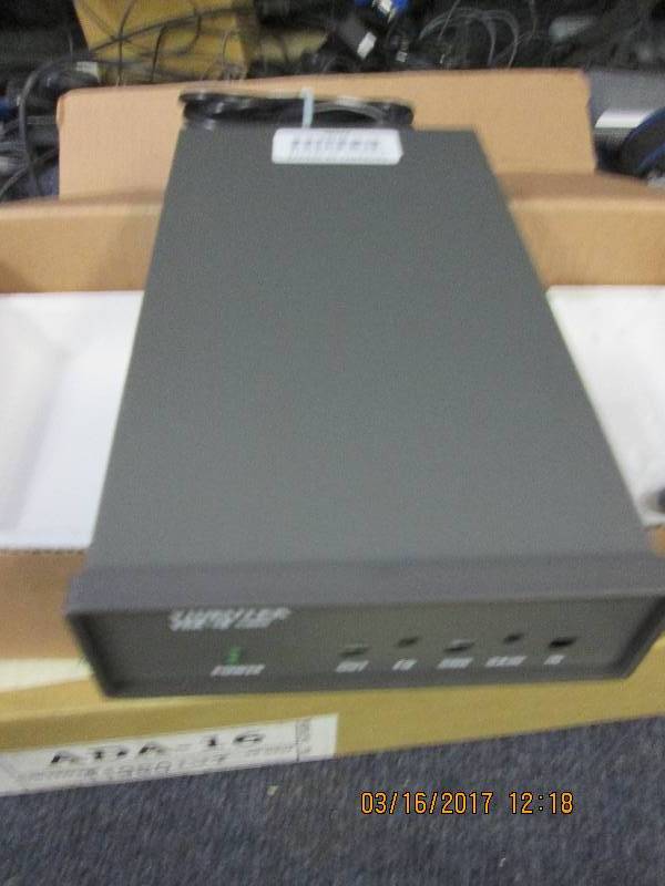 lot 114 image: videotek vda-16 video powers on ...
