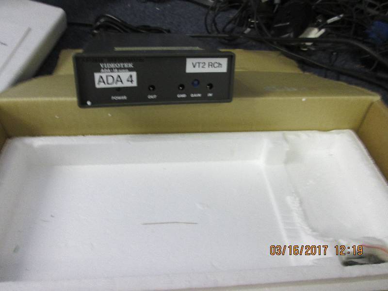 lot 115 image: videotek vda-16 video powers on ...