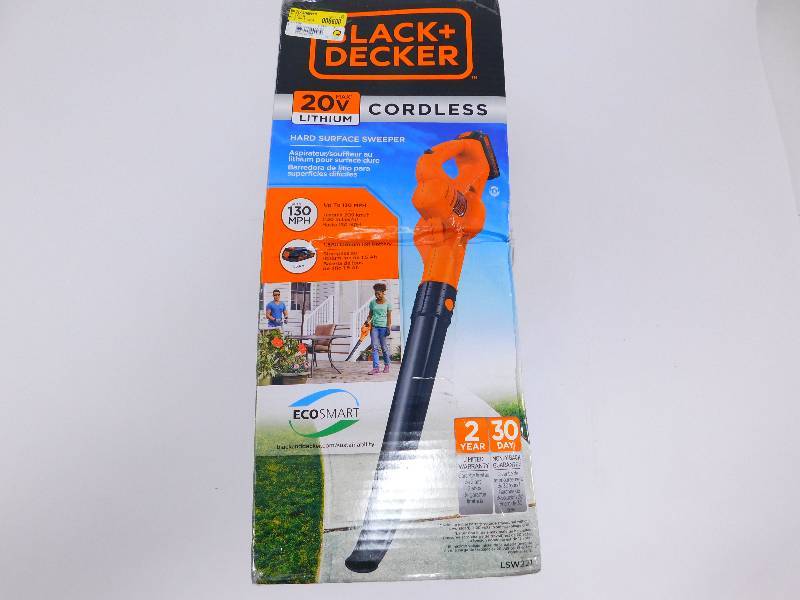 lot 5 image: BlackDecker 20V Lithium Cordless Hard Surface Sweeper