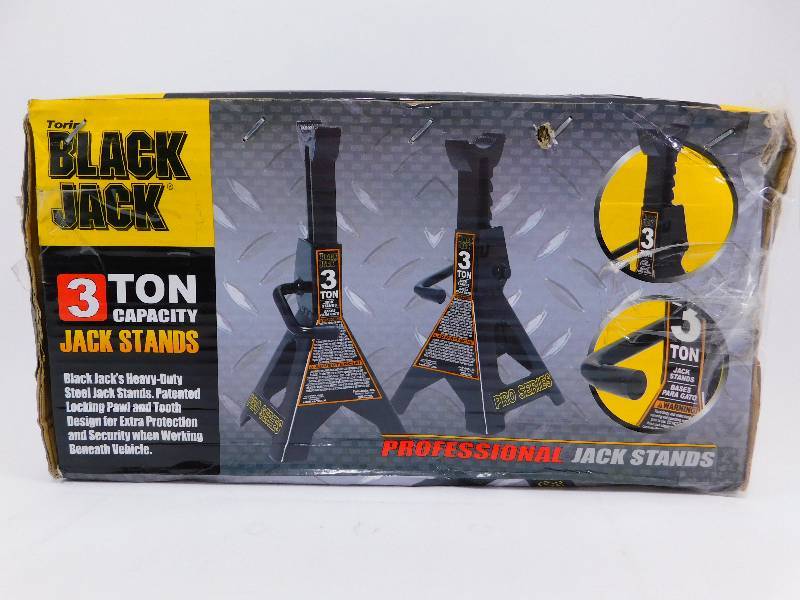 lot 18 image: Torin Black Jack 3 Ton Jack Stands(1 Pair)