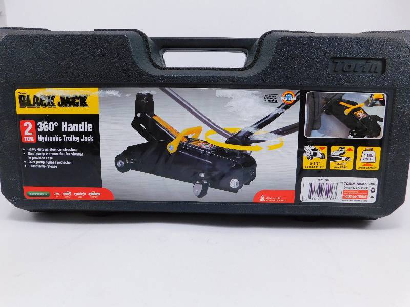 lot 21 image: Torin 2 Ton Trolley Jack w360° Swivel Handle & Carrying Case