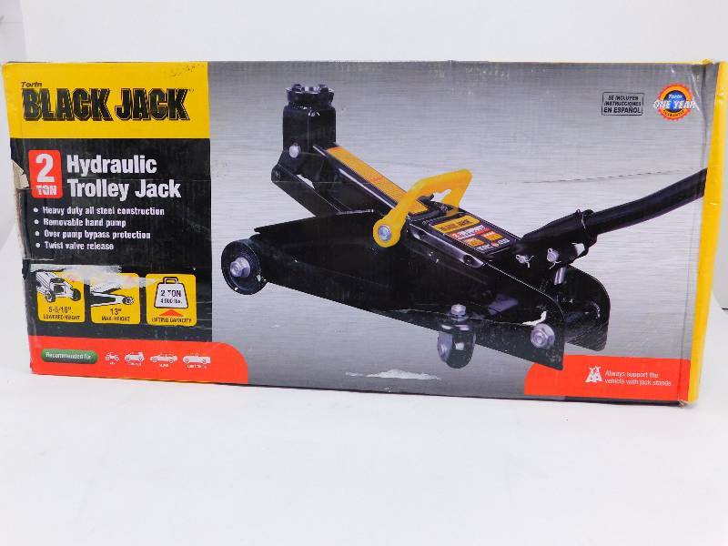 lot 23 image: Torin 2 Ton Trolley Jack