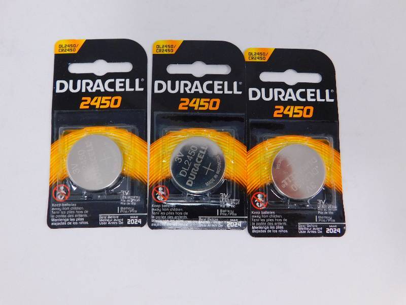lot 48 image: Lot of 3 New Duracell 2450 Coin Button Lithium Batteries