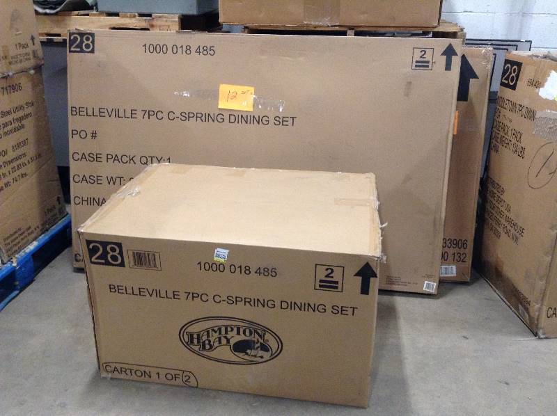 Hampton Bay Belleville 7-piece Patio Dining Set New