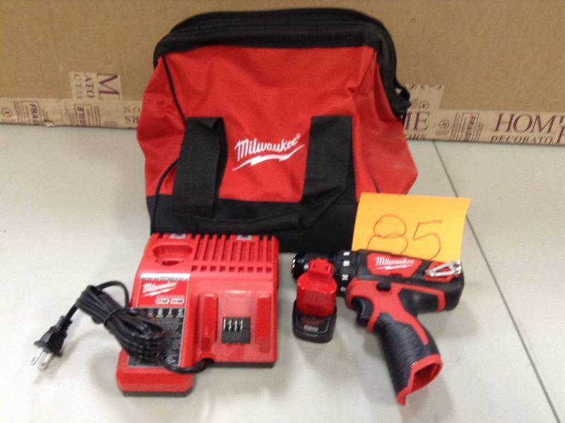Milwaukee 12V Drill Driver Never used