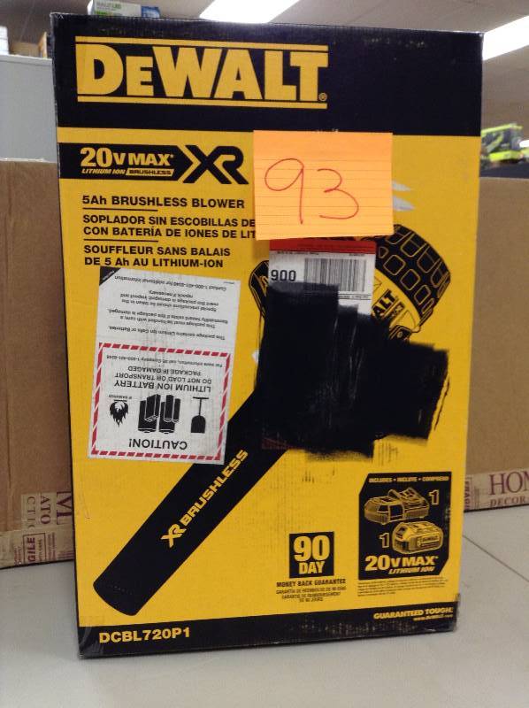 DEWALT DCBL720P1 20V MAX 5.0 Ah Lithium Ion XR Brushless Blower never used