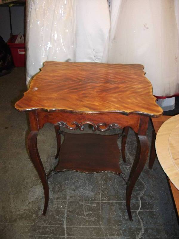 lot 13 image: Vintage Ornate Parlor Table 24x24x30