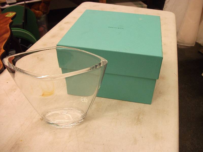 lot 28 image: Tiffany & Co. (Made In Germany) From Delta Sky Miles, Glass Vase With Tiffany Box Approx. 8 Inches Tall