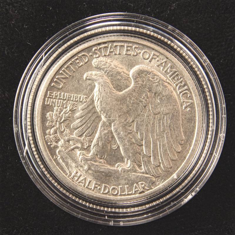1947-D  WALKING LIBERTY SILVER HALF DOLLAR AU58 IN AIRTITE HOLDER