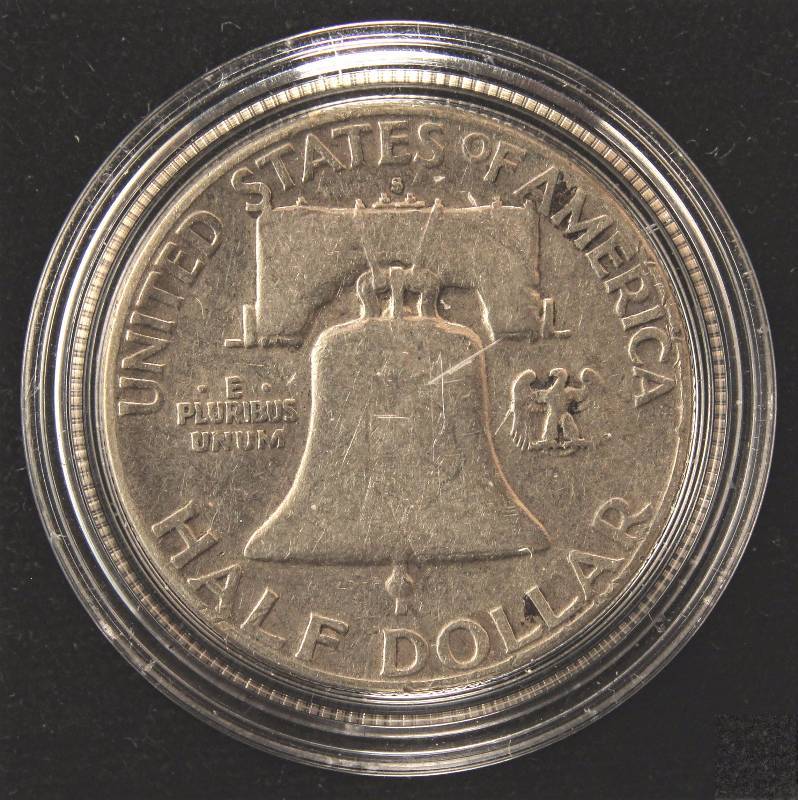 1951-S FRANKLIN SILVER HALF DOLLAR IN AIRTITE HOLDER