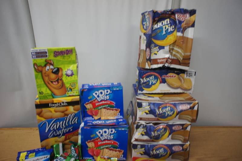 lot 173 image: Large Lot of Assorted Snacks - All Items Expired In 2016 -