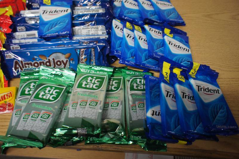 lot 180 image: Large Lot of Assorted Candy and Gum - All Items Expired In 2016 -