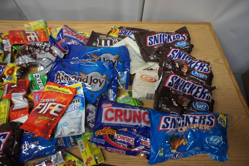 lot 201 image: Large Lot of Assorted Candy - All Items Expired In 2016 -