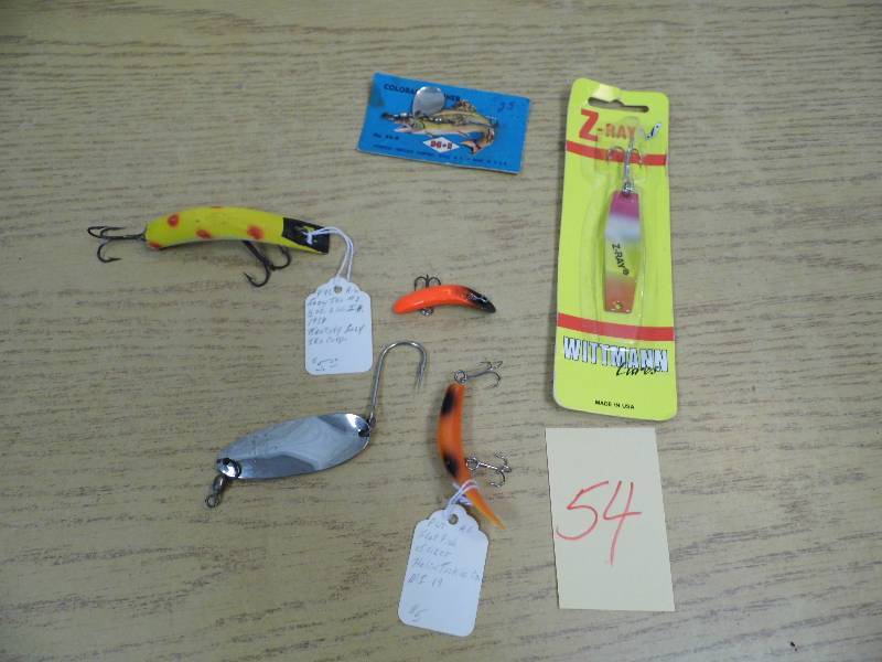 lot 54 image: Assorted Lures - Tackle